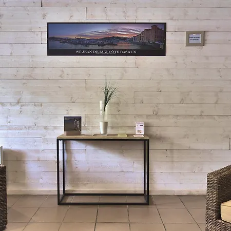 Aparthotel Pierre & Eguzki Saint-Jean-de-Luz