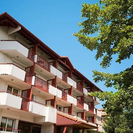 Hotel apartamentowy Pierre & Eguzki Saint-Jean-de-Luz