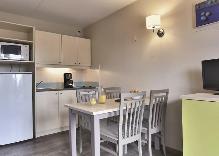 Apartahotel Résidence Pierre&vacances Eguzki 3*